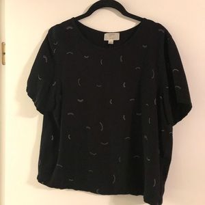 North of West- Scoop neck tee blouse